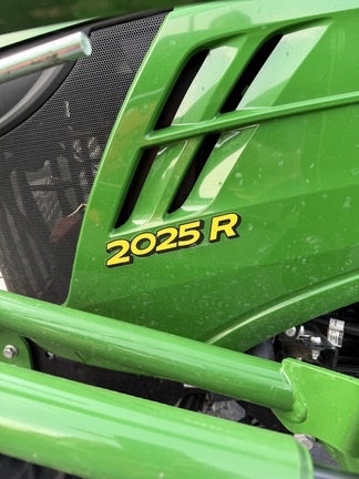2023 John Deere 2025R