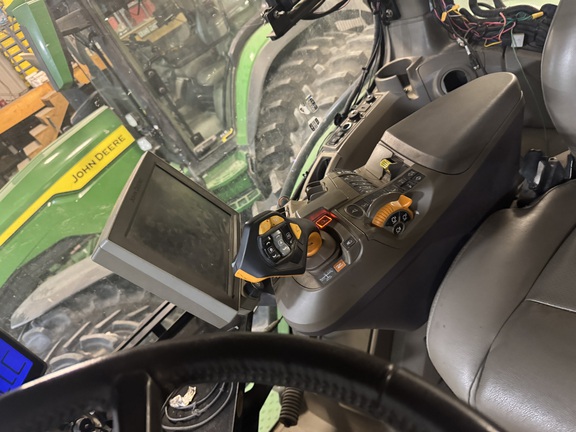 2023 John Deere 8R 370 - Photo12