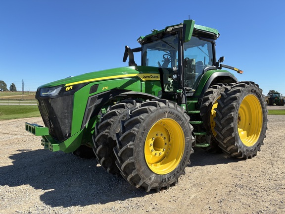 2023 John Deere 8R 370 - Photo1