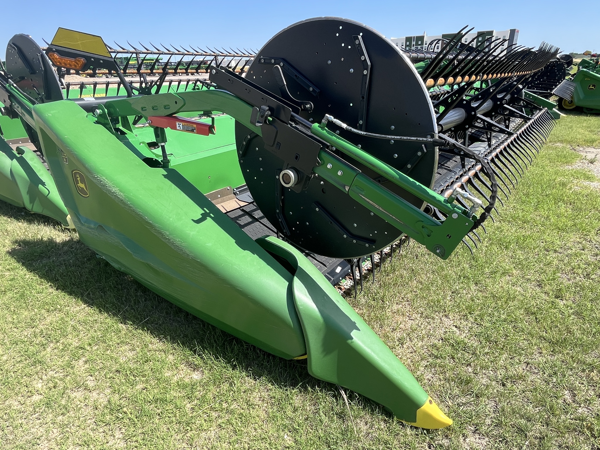 2022 John Deere HD35R Image 2