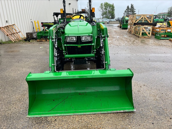 Used 2024 John Deere 3038E Compact Utility Tractors at Horizon Ag & Turf in Edmonton West, AB - Photo5