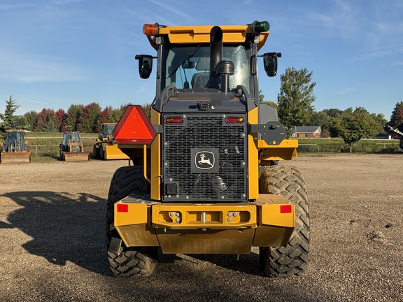 2024 John Deere 544 P