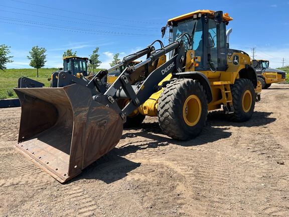 Photo of a 2021 John Deere 624P