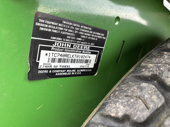 2019 John Deere Z740R - Photo4