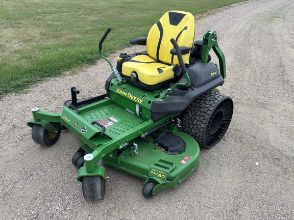  John Deere Z740R