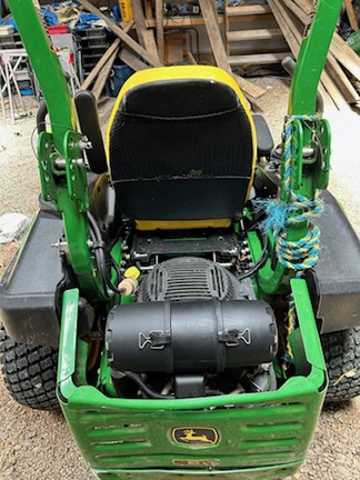 Photo of 2021 John Deere Z915E