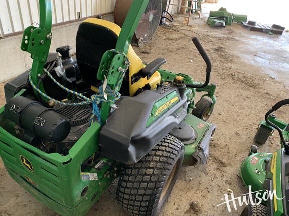 Photo of 2021 John Deere Z915E