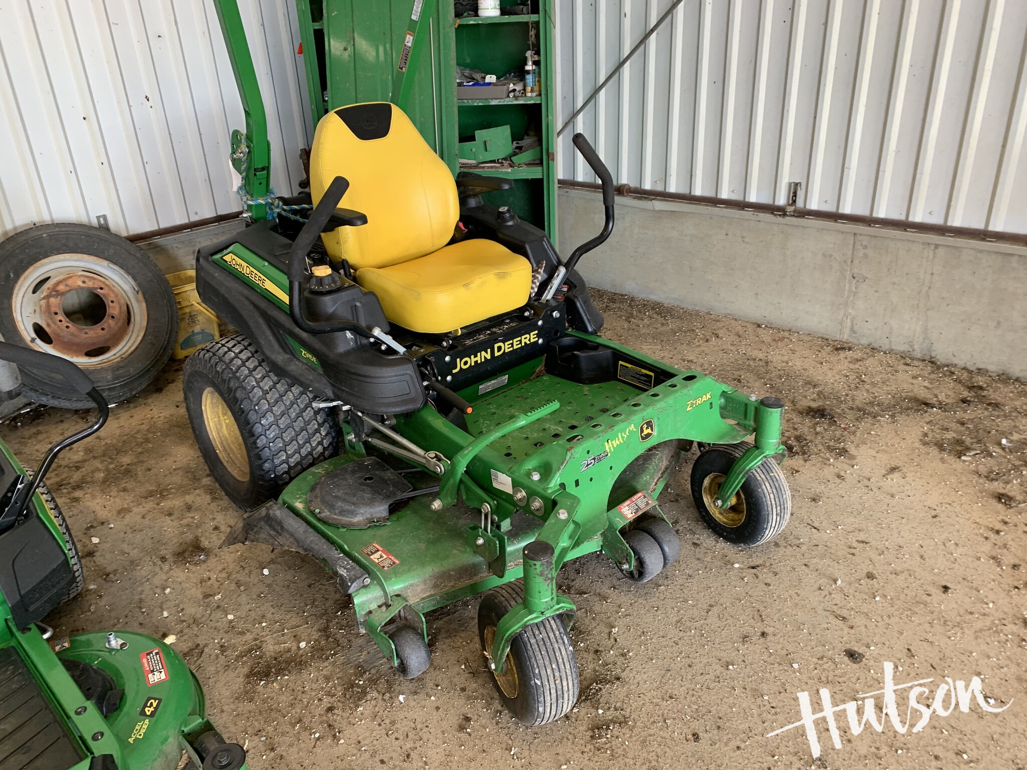2021 John Deere Z915E