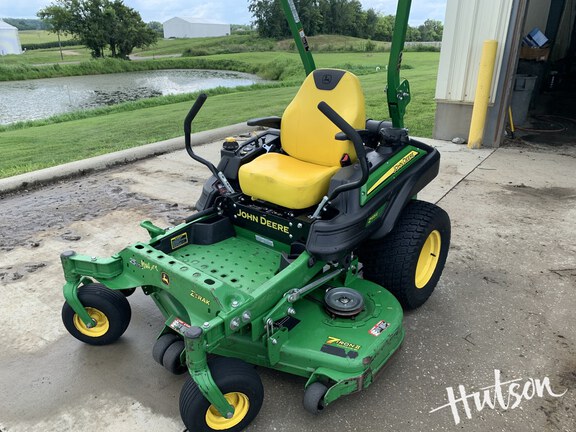 Photo of 2021 John Deere Z915E