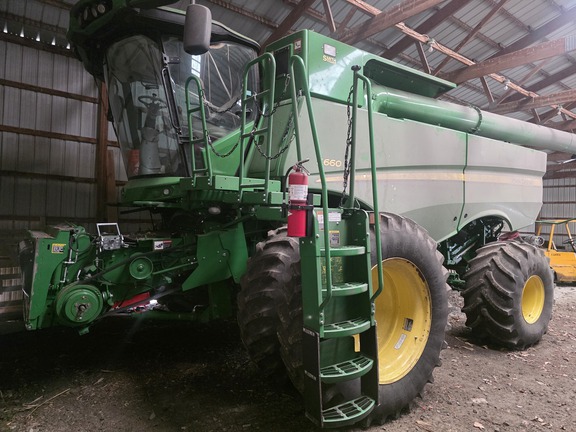 2015 John-Deere S660