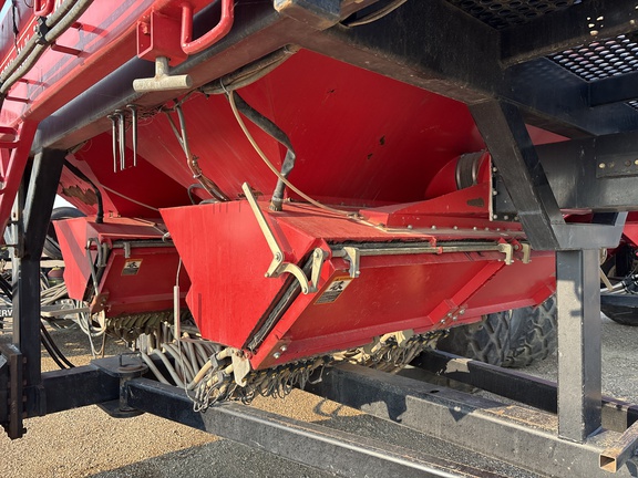 Used 2007 ConservaPak 5112 Air Drills and Seeders at Horizon Ag & Turf in Lloydminster, AB - Photo6