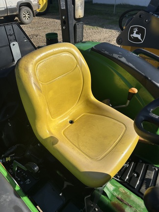 Used 2024 John Deere 4044M Compact Utility Tractors at Horizon Ag & Turf in Barrhead, AB - Photo7