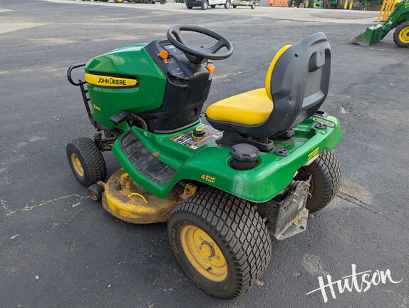 Photo of 2011 John Deere X304