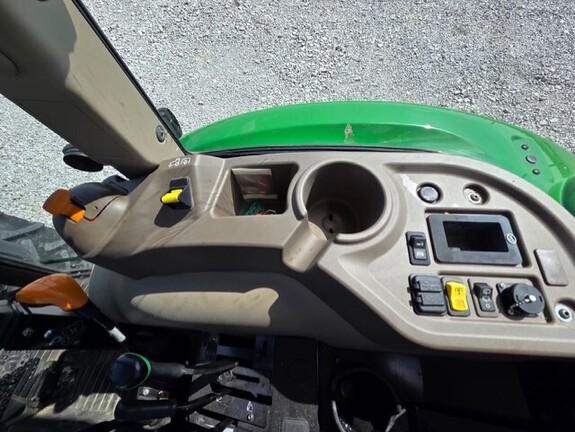 2024 John-Deere 5075E