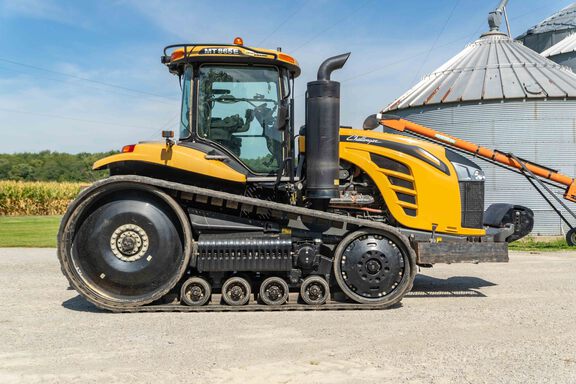 Used 2018 Agco MT865E Track Tractors at Koenig Equipment in Anna, OH - Photo5
