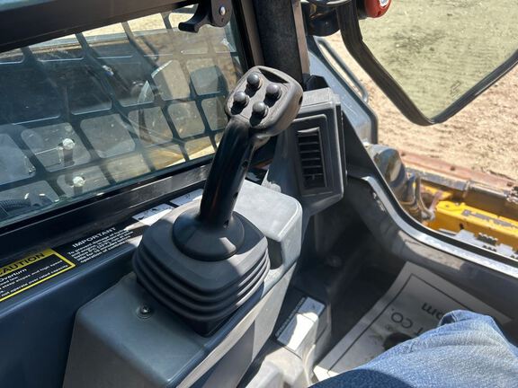 2023 John Deere 331G