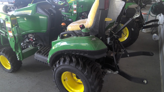 2026 John Deere 1023E