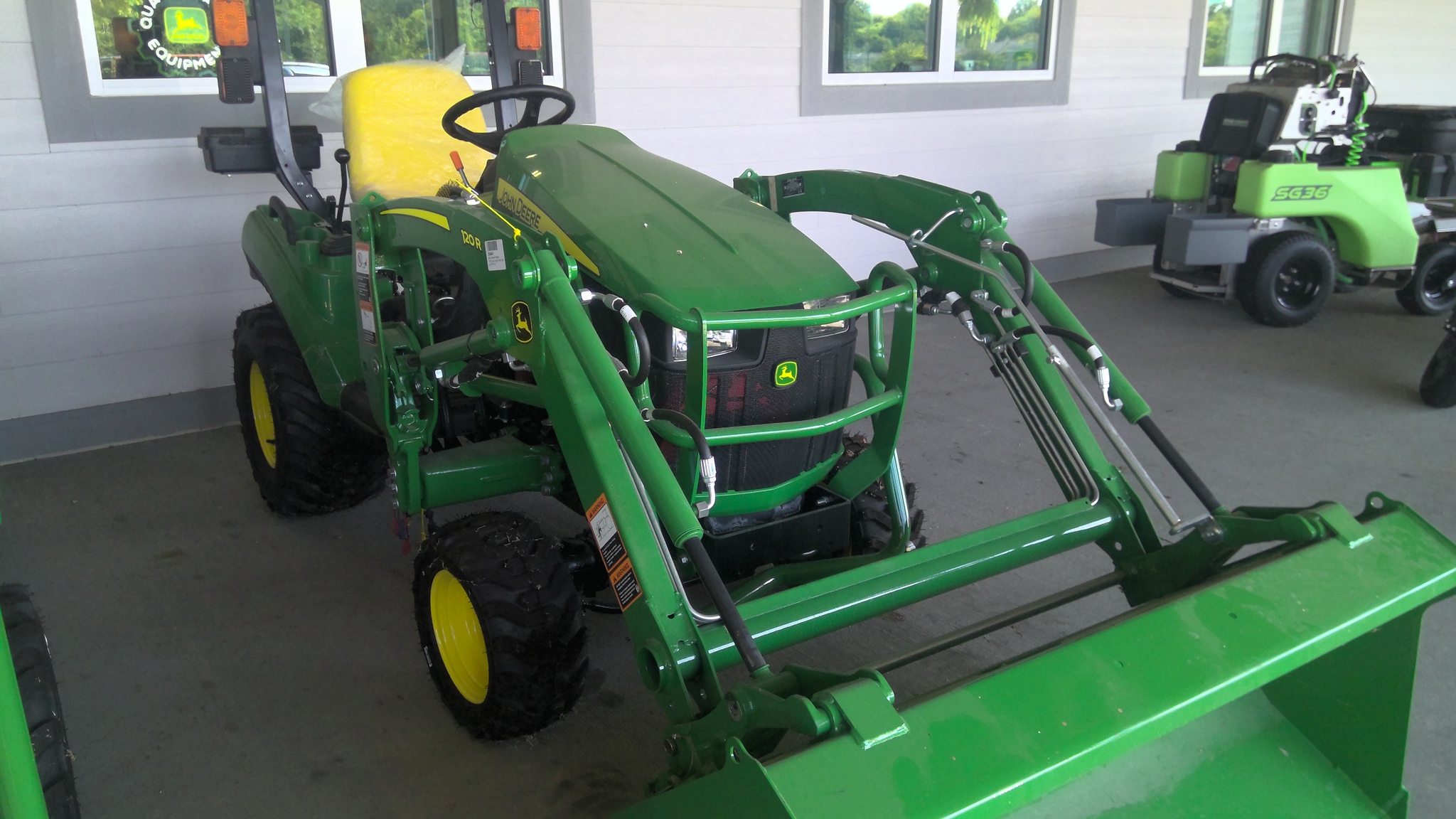 2026 John Deere 1023E