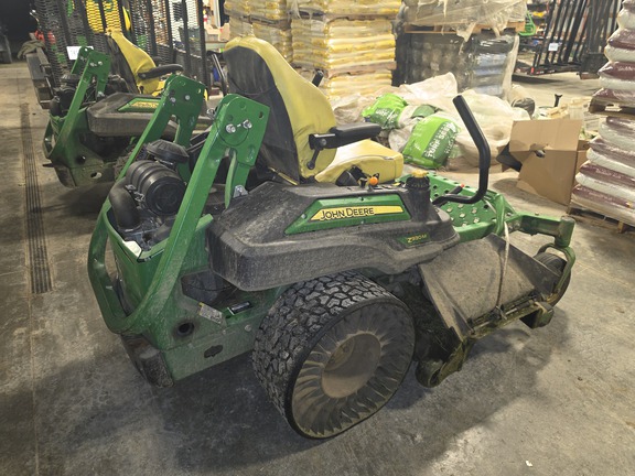 Used 2020 John Deere Z930M Zero Turn Mowers at Koenig Equipment in Richmond, IN - Photo3