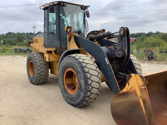 Photo of 2009 John Deere 524K