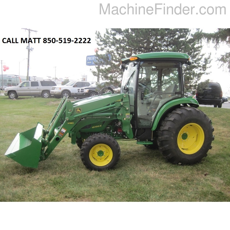 2020 John Deere 4044R Image 3
