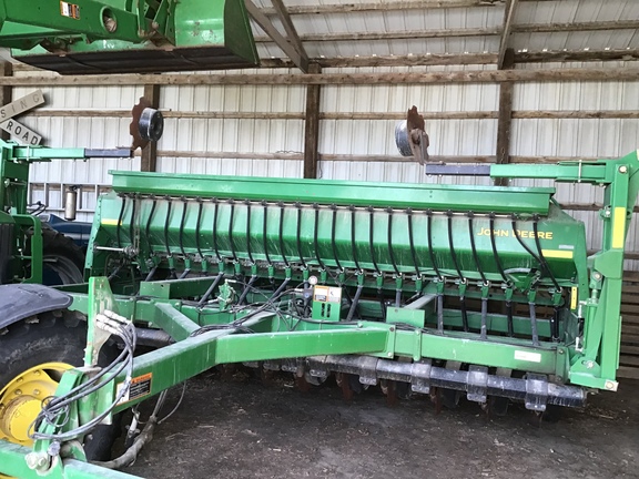 John Deere 1590 - Box Drills - John Deere MachineFinder