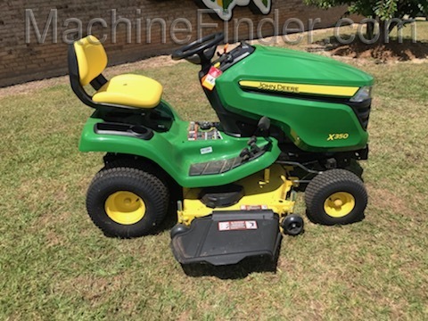 2017 John Deere X350 Image 1