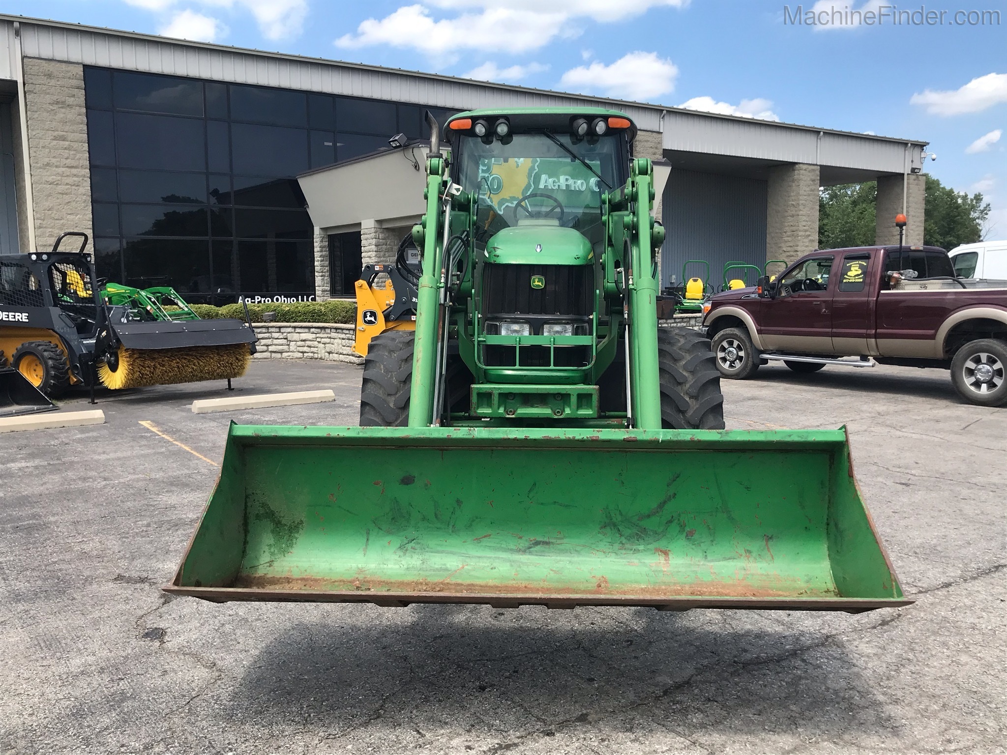 2003 John Deere 7420 Image 3