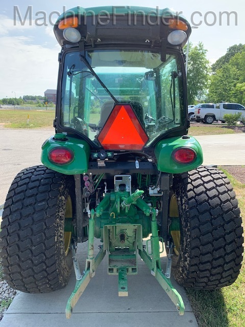 2020 John Deere 4066R Image 4