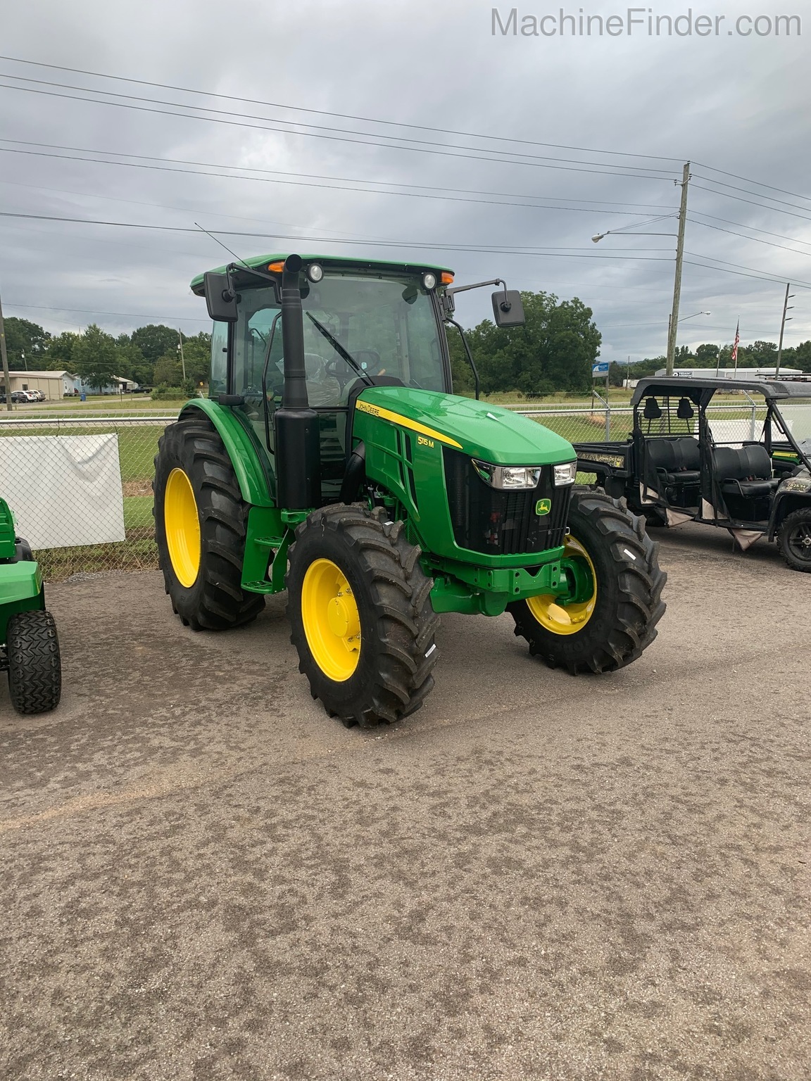2020 John Deere 5115M Image 1