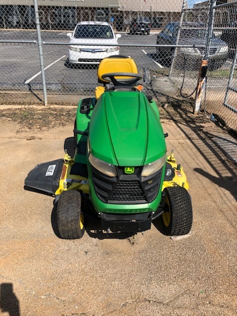 2014 John Deere X320 Image 3