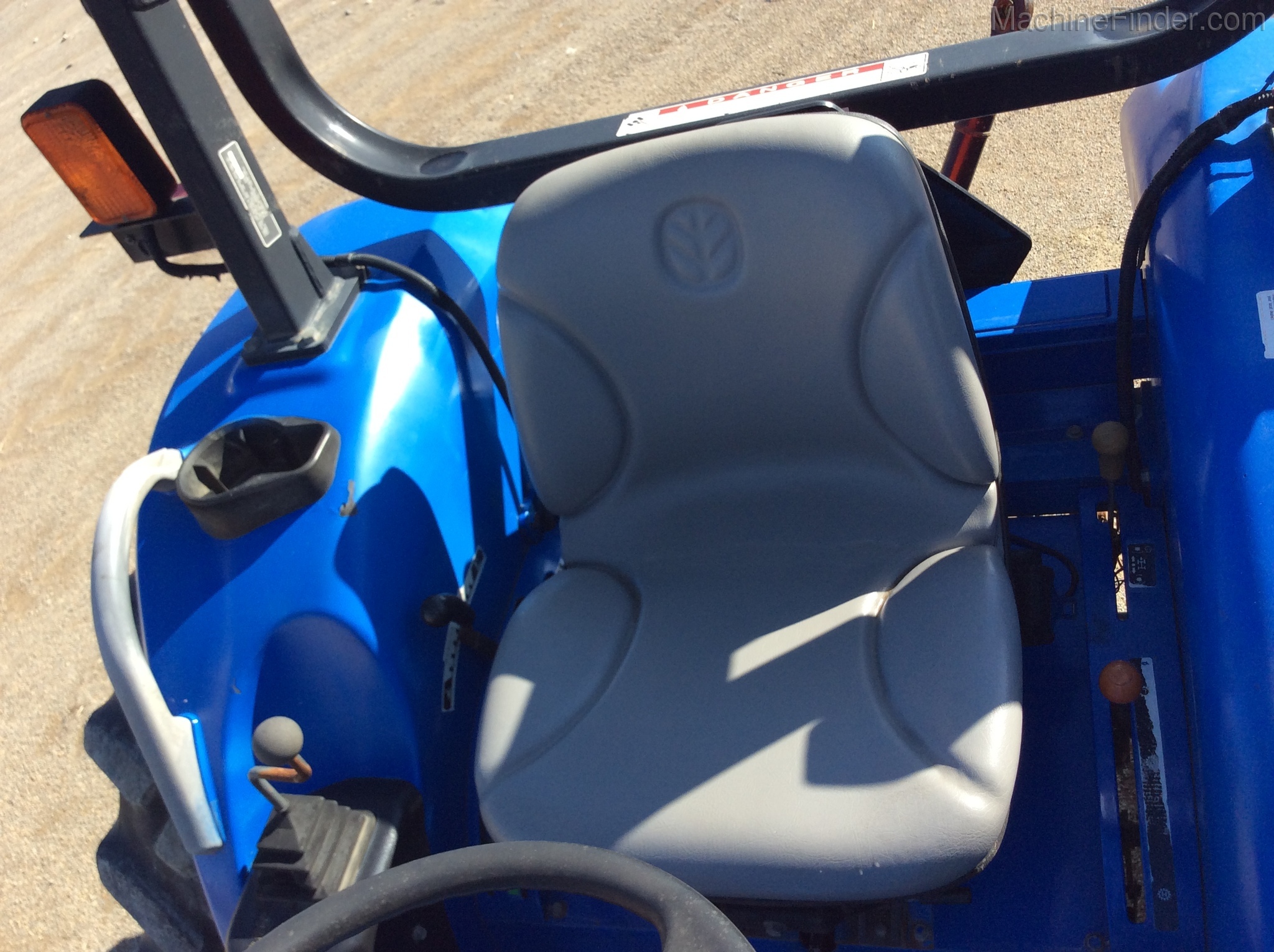 2006 New Holland TC55DA Image 12