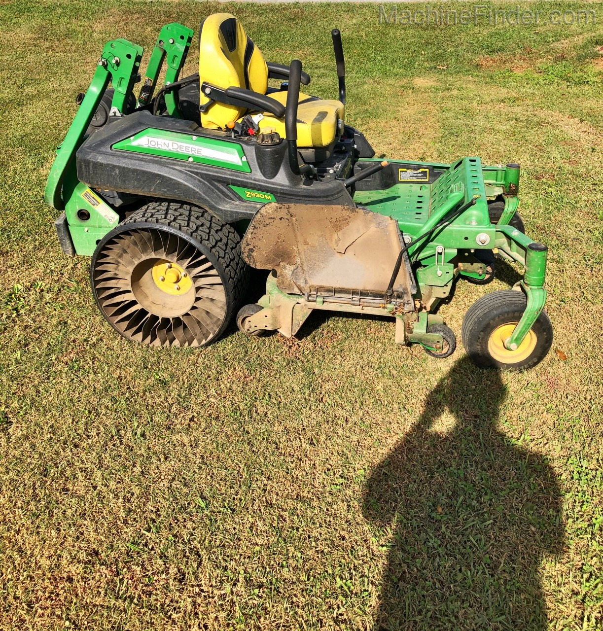 2017 John Deere Z930M Image 1