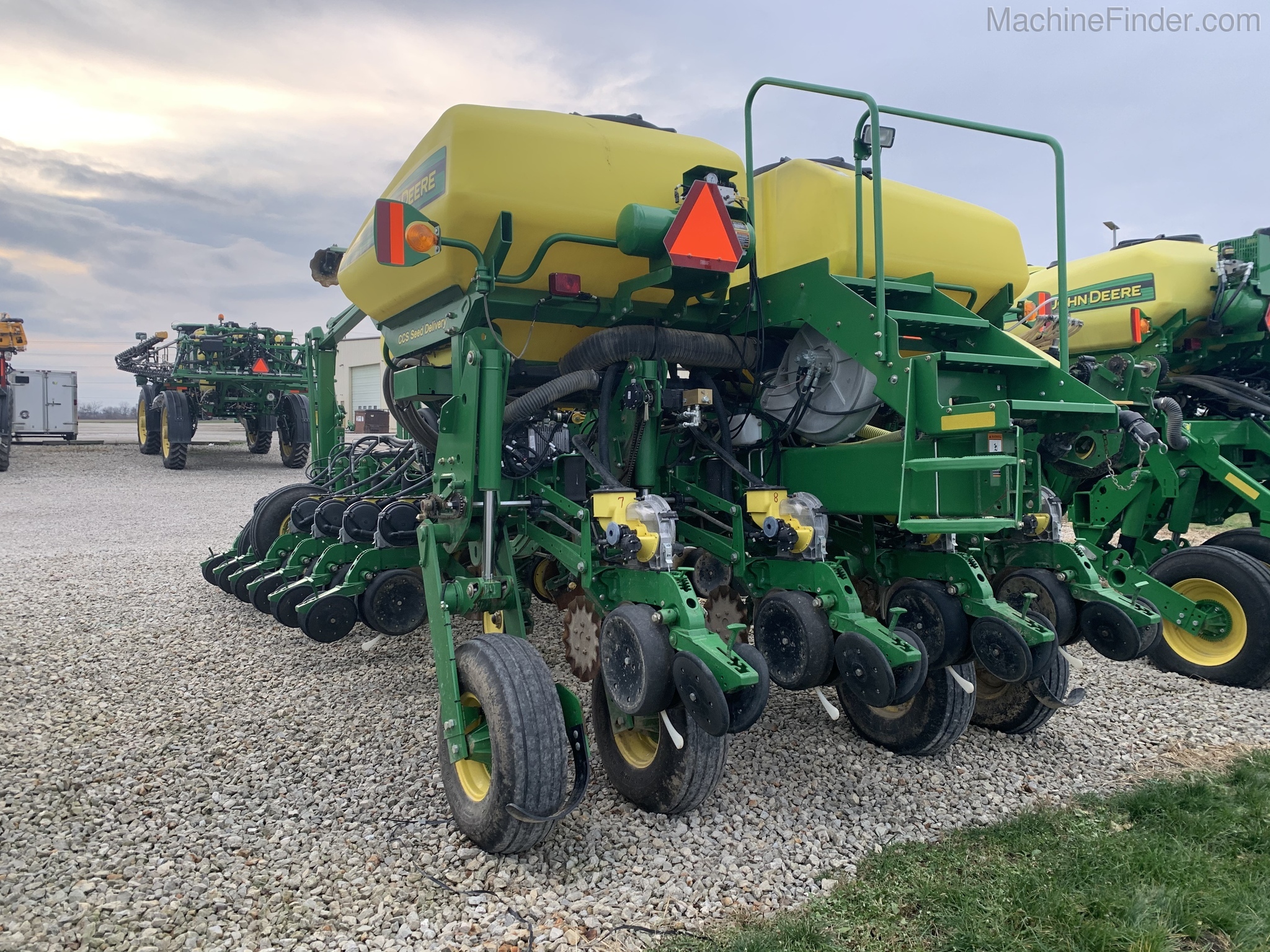 2011 John Deere 1770NT CCS Image 3