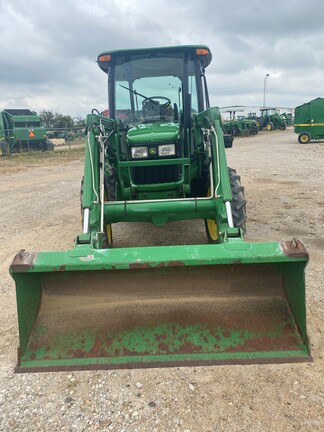 2014 John Deere 5065E Image 2