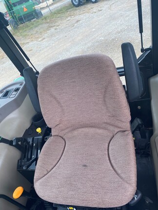 2014 John Deere 5065E Image 7