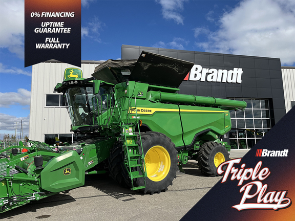 Photo of a 2022 John Deere X9 1000