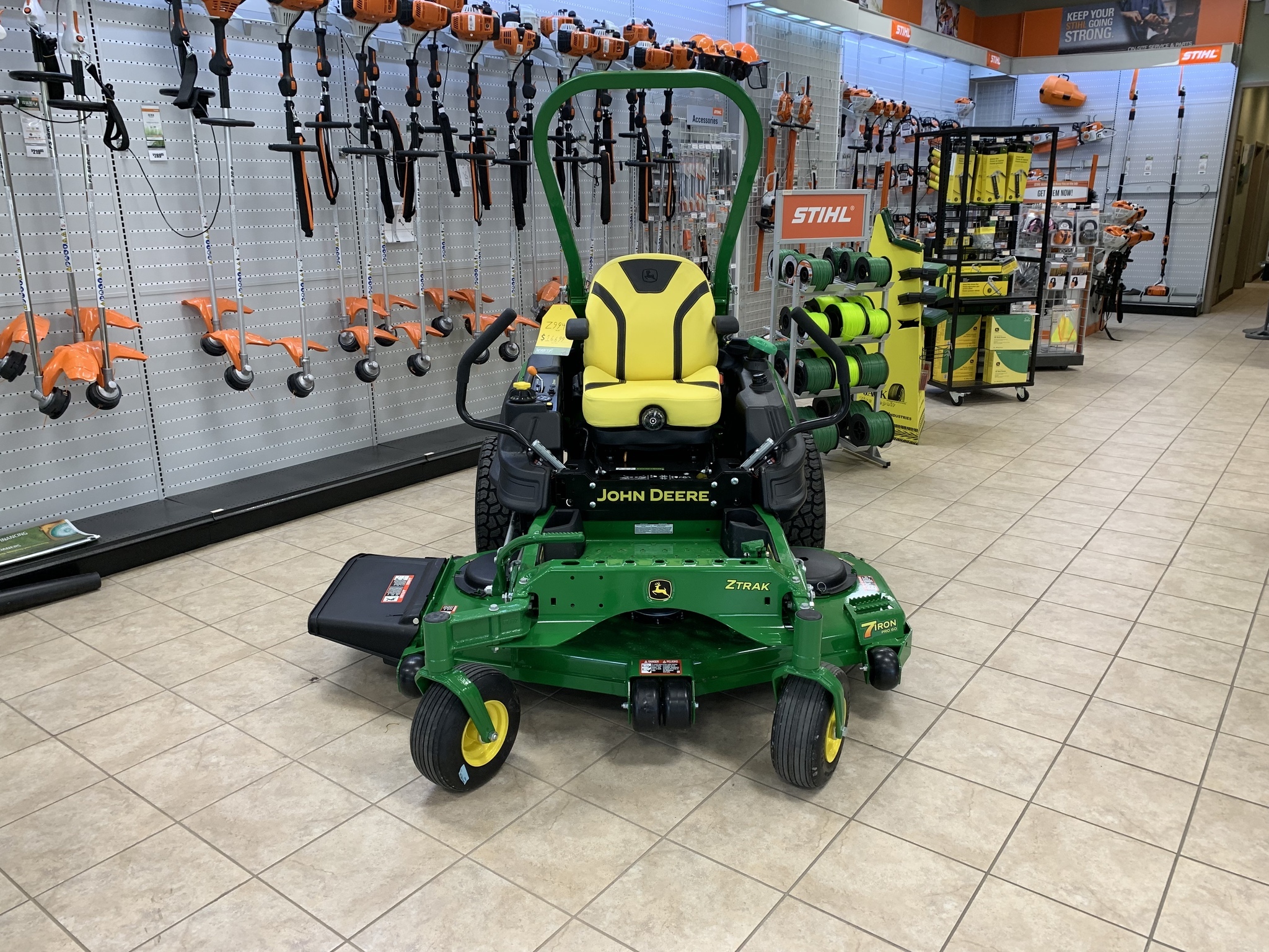 2025 John Deere Z994R Image 3