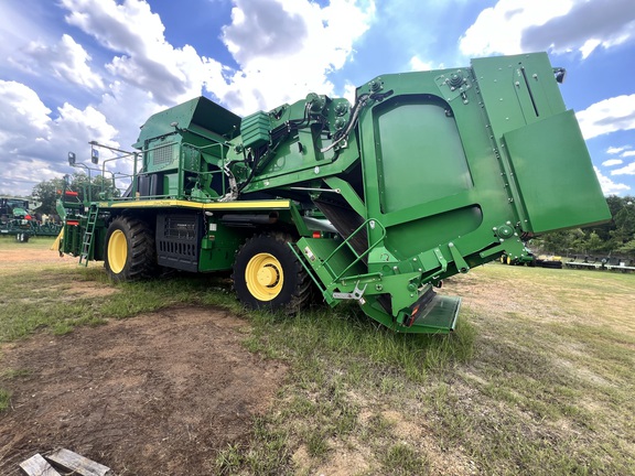 2019 John Deere CP690 Photo 8