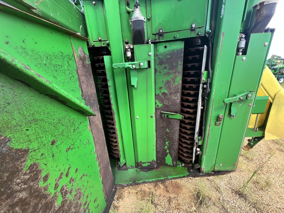 2019 John Deere CP690 Photo 11