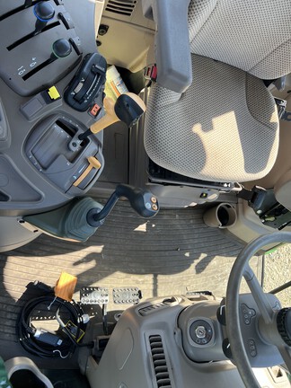2021 John Deere 6120M-6