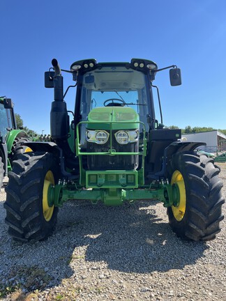 2021 John Deere 6120M-2