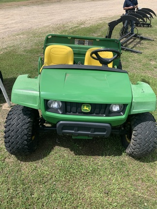 2010 John Deere TS 4X2 Photo 4