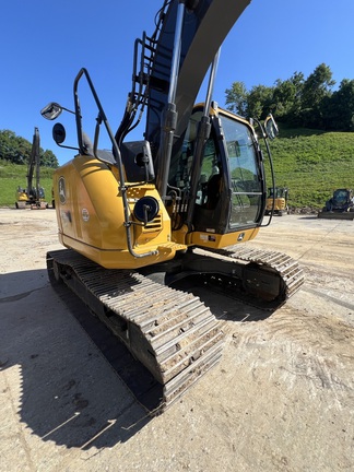Photo of 2023 John Deere 135P