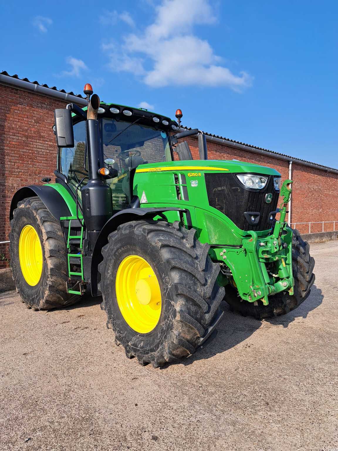 2018 John Deere 6250R