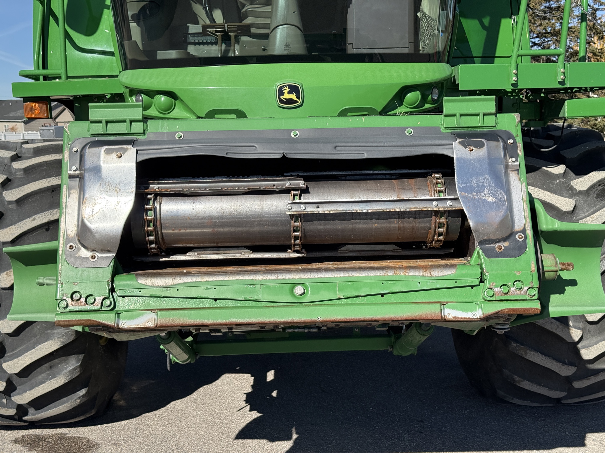 2013 John Deere S670 Image 34