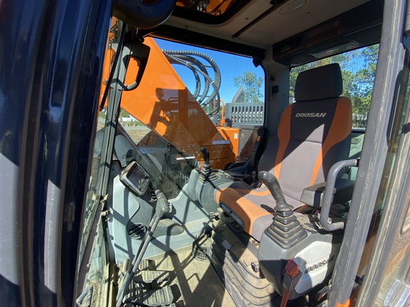 2020 Doosan DX235