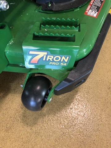 2023 John Deere Z920M Image 4