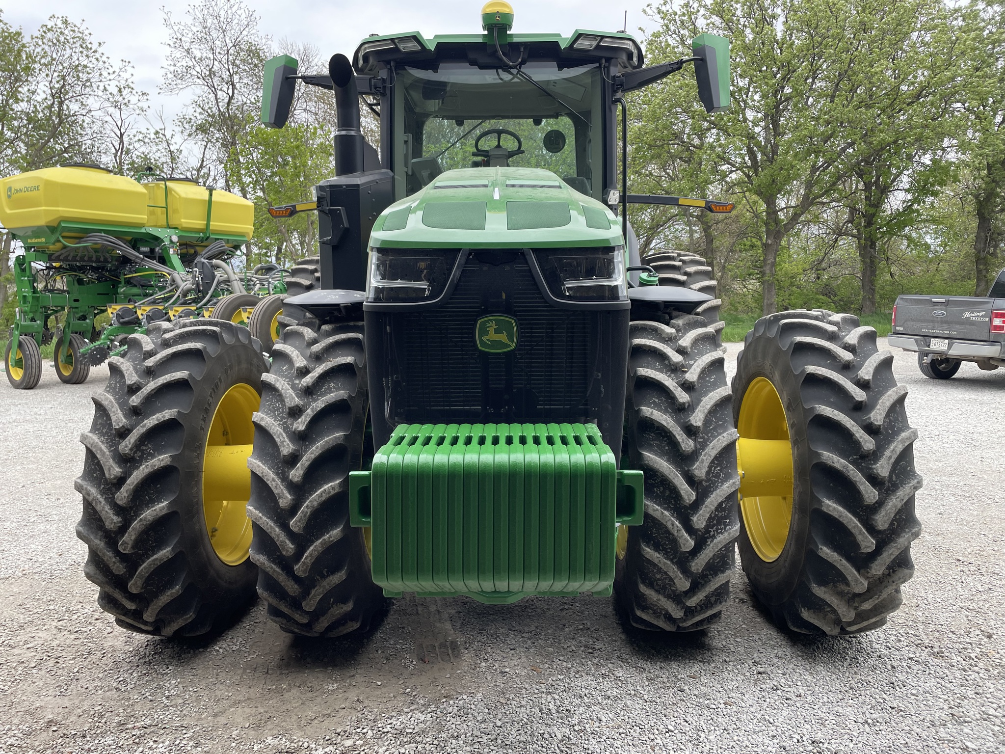  2023 John Deere 8R 370 at Heritage Tractor in Seneca, KS