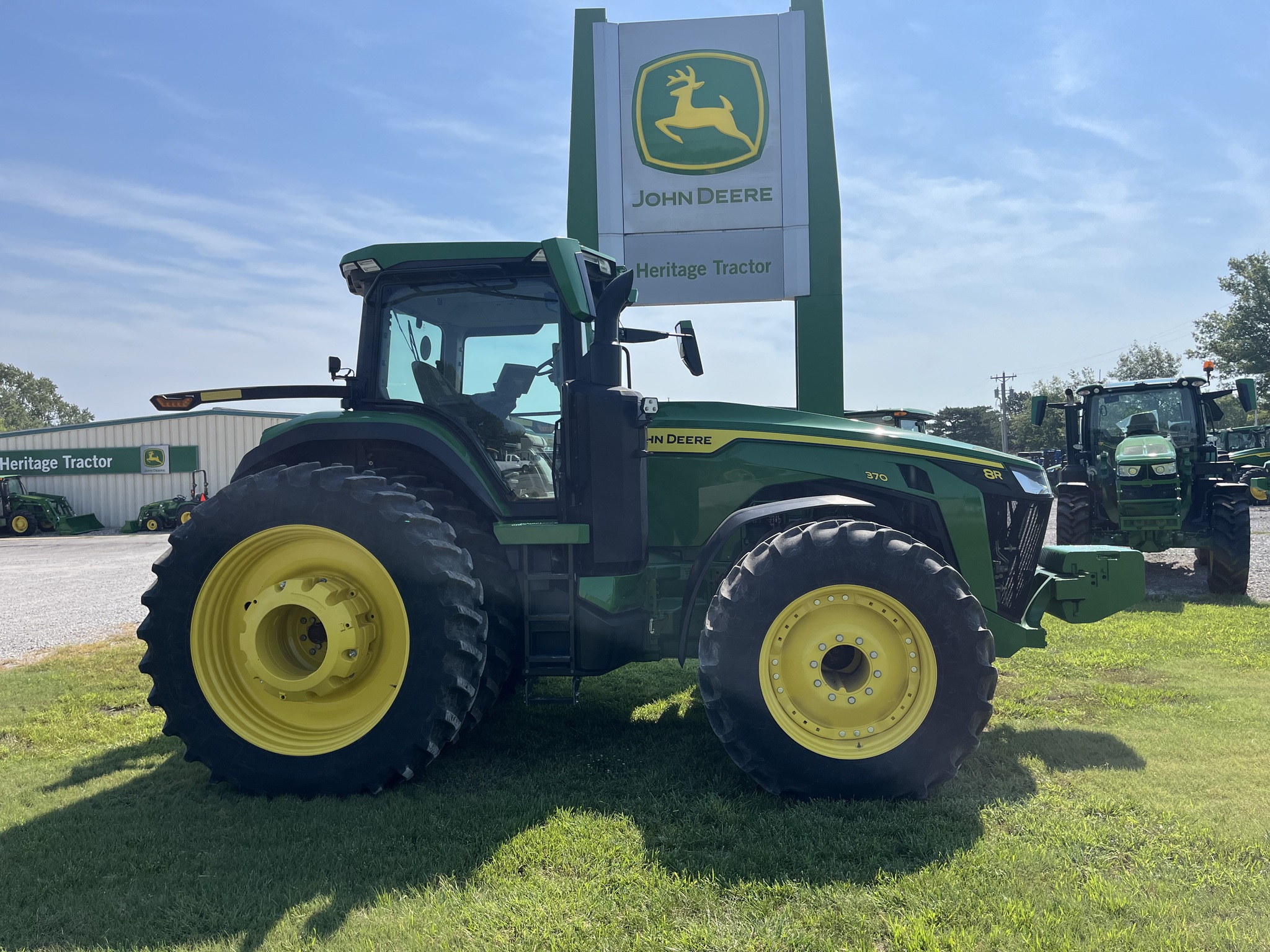  2023 John Deere 8R 370 at Heritage Tractor in Seneca, KS